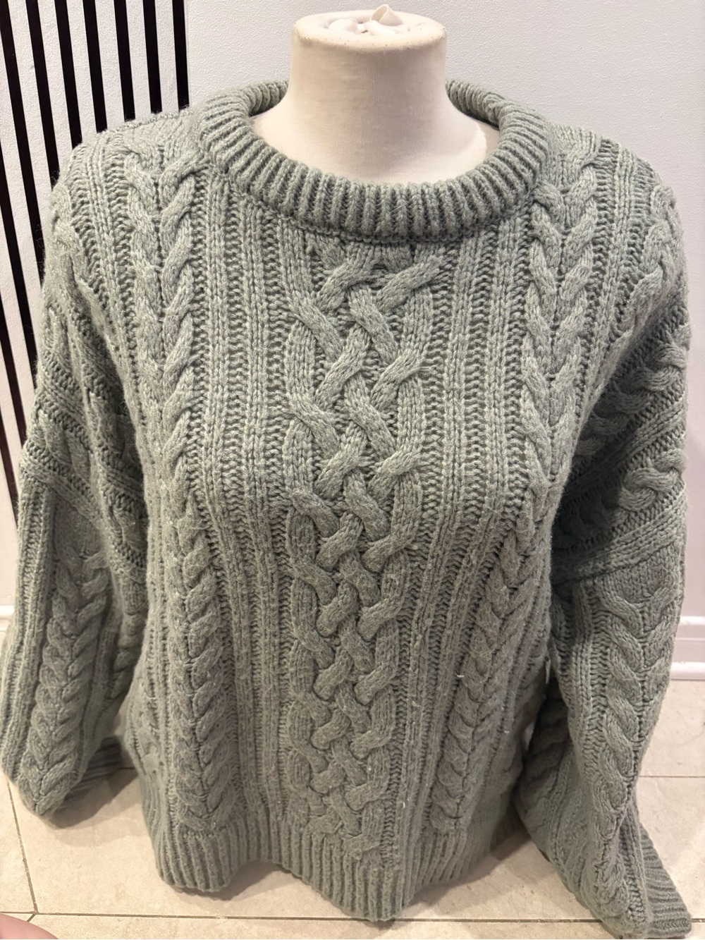 Classic Cable Knit Women's Sweater - Sage Green